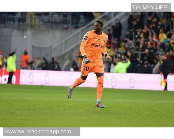 迈尼昂谈胜利喜悦：为队友们守住胜局是我最大的成就